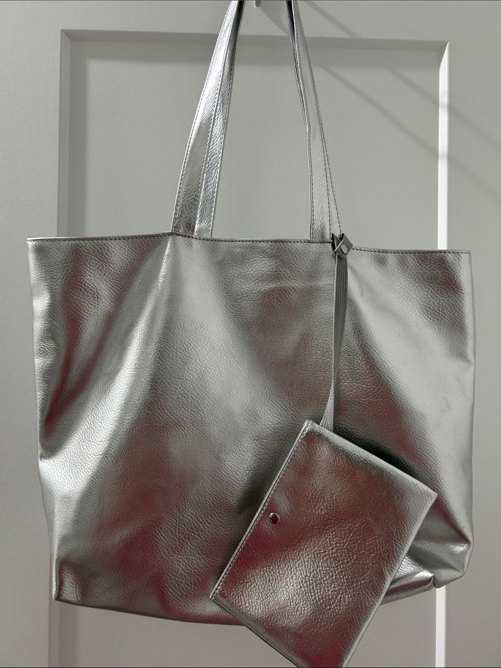 Metallic Silver Tote with Zip Pouch - Women’s Everyday Tote